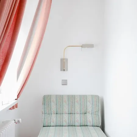 - Kopf 2* רייגל